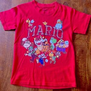 Super Mario graphic t shirt